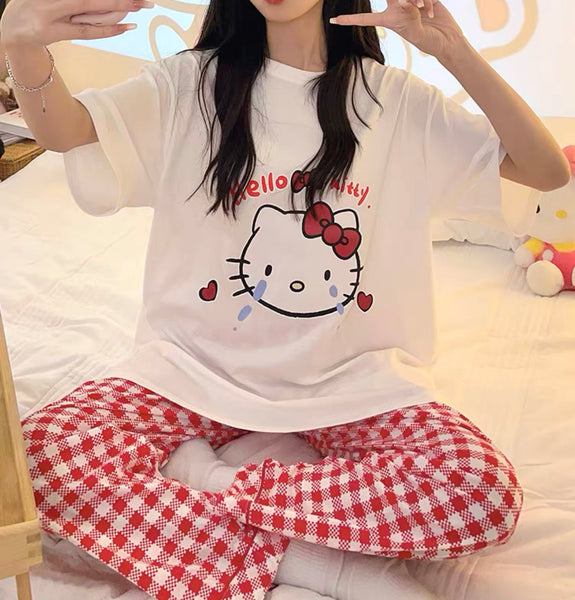 Kawaii Hello Kitty Pajamas