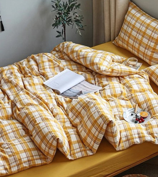 Cute Plaid Bedding Set