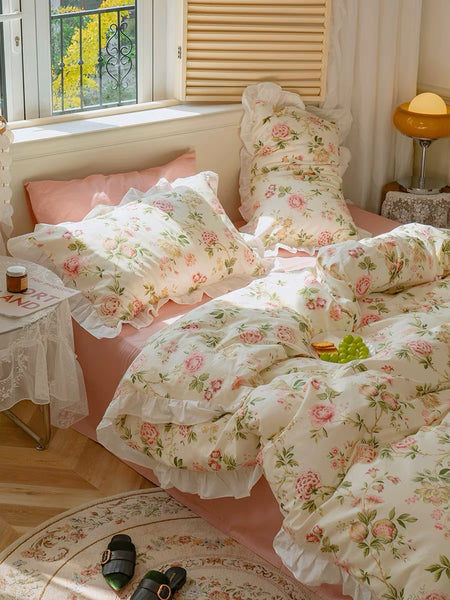 Beautiful Flowers Bedding Set