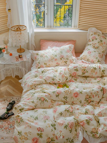 Beautiful Flowers Bedding Set