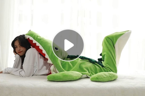 Cute Crocodile Shawl Blanket