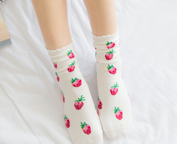 Lace Strawberry Socks