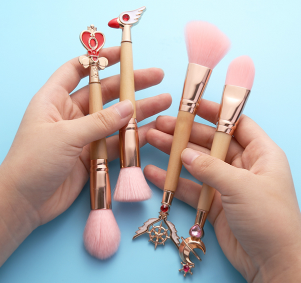 Kawaii Anime Makeup Brush