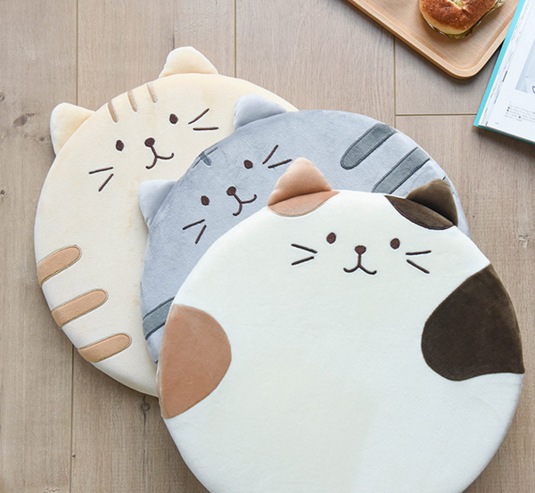Kawaii Cat Cushion