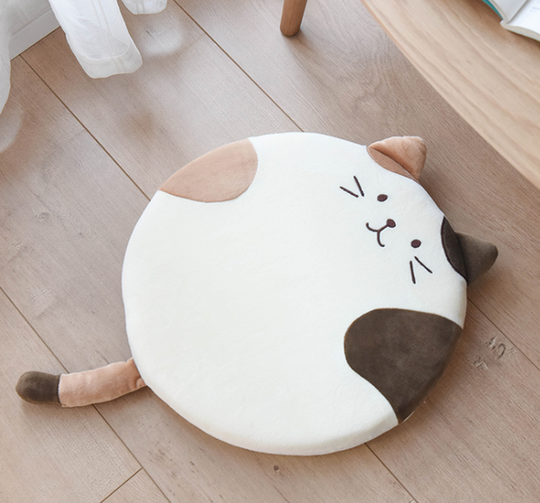 Kawaii Cat Cushion