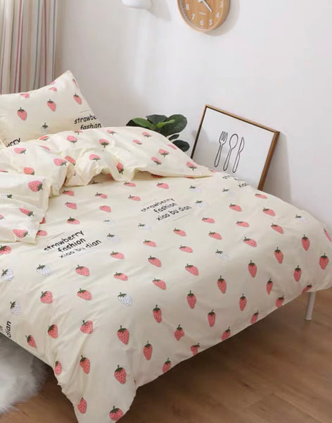 Cute Strawberry Bedding Set