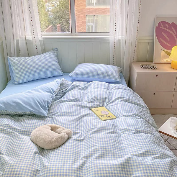Cute Plaid Bedding Set