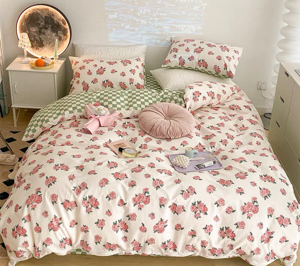 Cute Flowers Bedding Set
