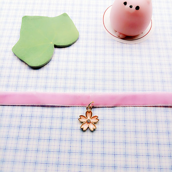 Kawaii Sakura Choker