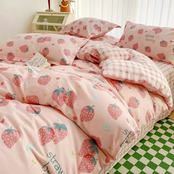 Cute Strawberry Bedding Set