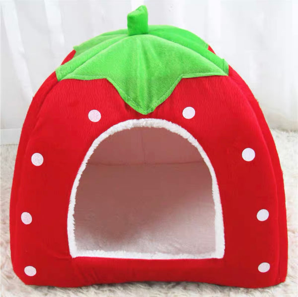 Sweet Strawberry Pet Nest