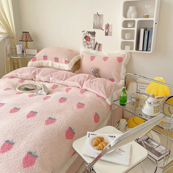 Soft Peaches Bedding Set