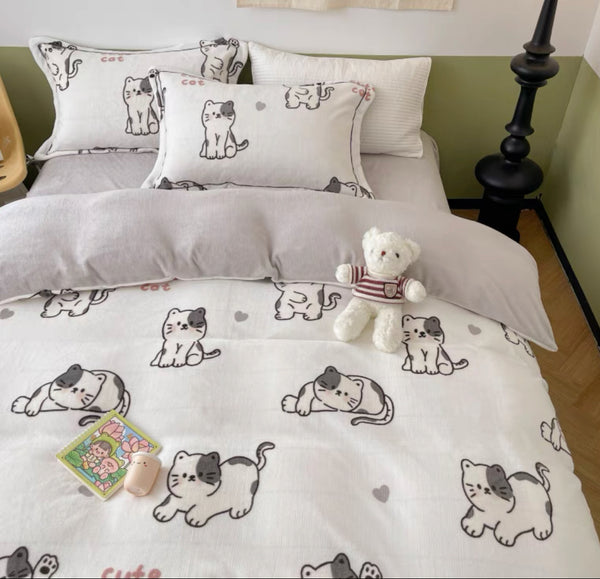 Cute Cat Bedding Set