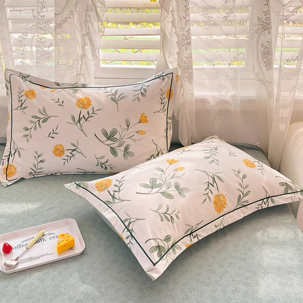 Cute Flowers Bedding Set