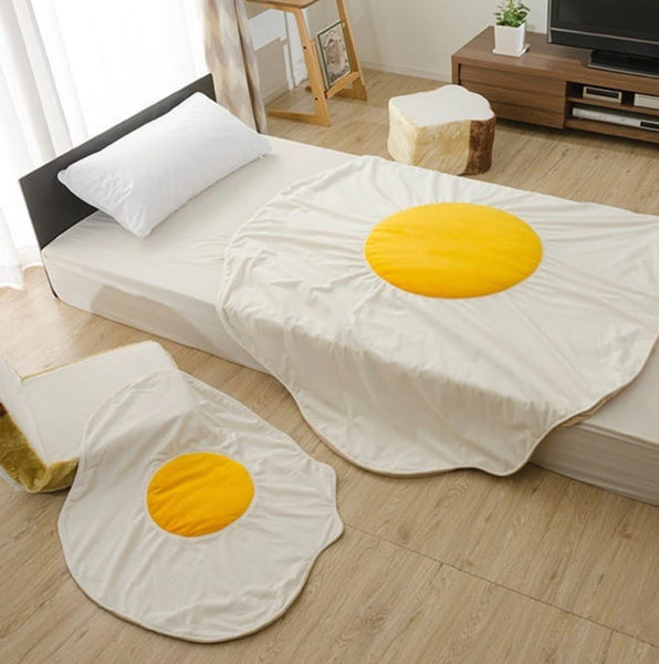 Kawaii Egg Blanket