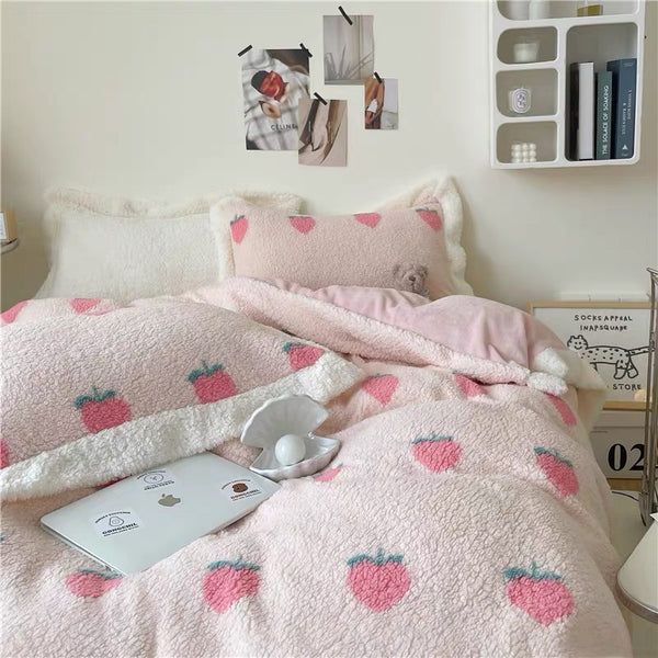 Soft Peaches Bedding Set