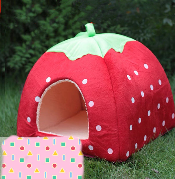 Sweet Strawberry Pet Nest