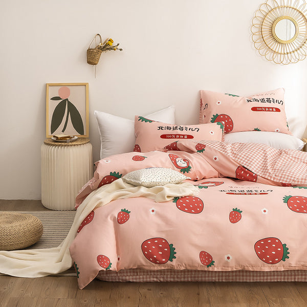 Fresh Strawberry Bedding Set