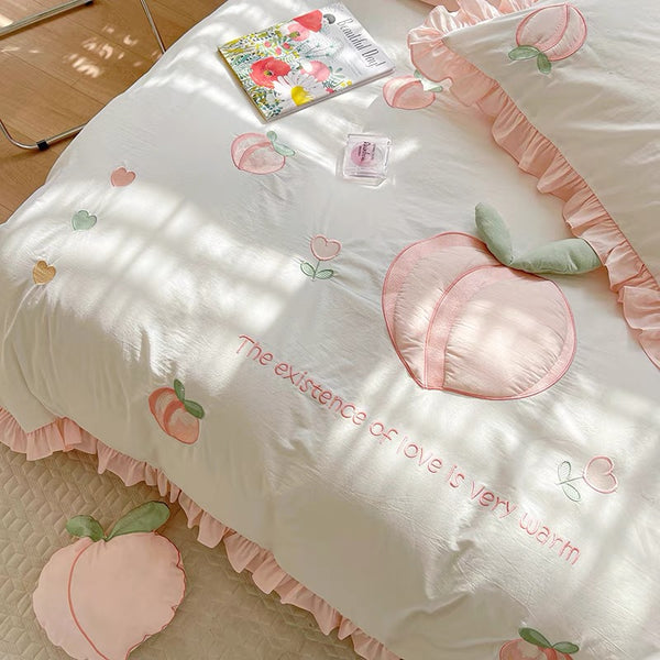 Kawaii Peach Bedding Set