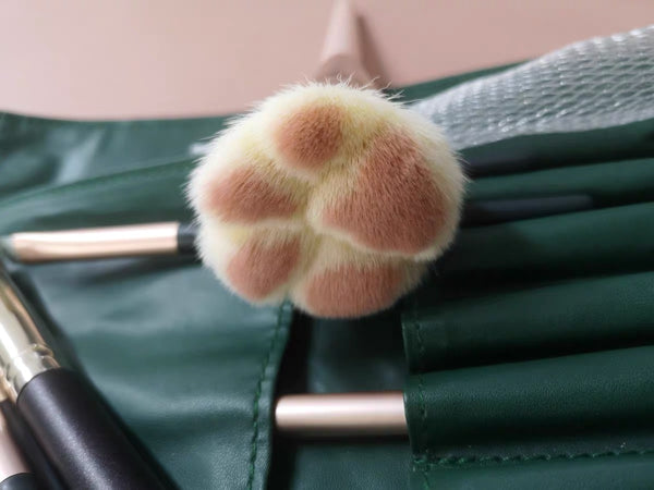 Cute Paw Makeup Brush