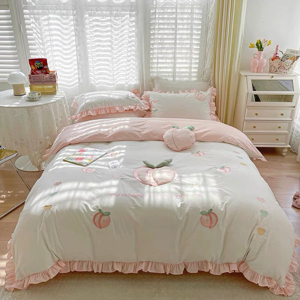 Kawaii Peach Bedding Set