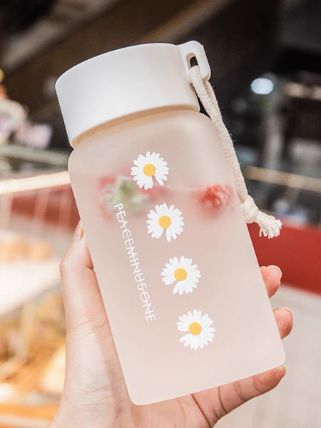 Cute Daisy Water Bottle
