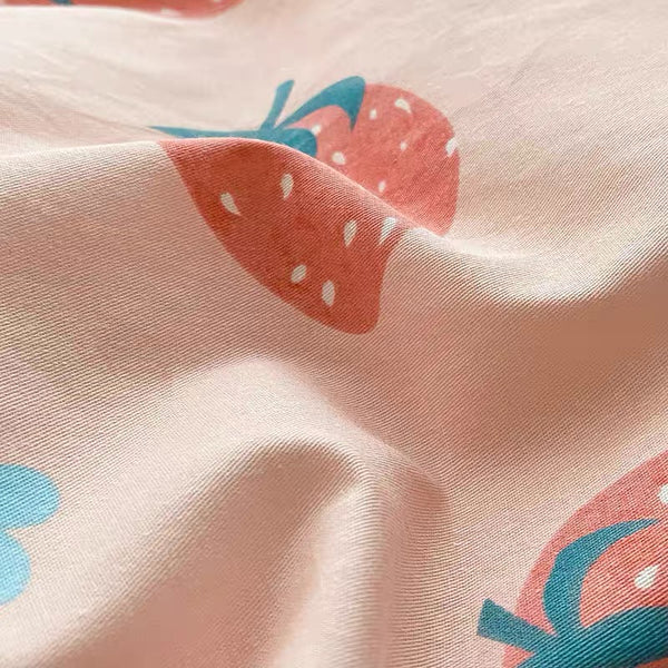Sweet Strawberries Bedding Set
