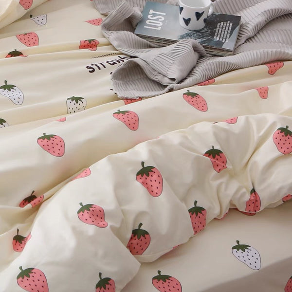 Cute Strawberry Bedding Set