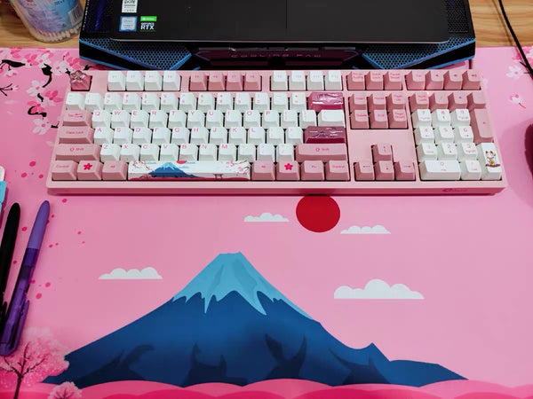 Harajuku Sakura Mouse Pad
