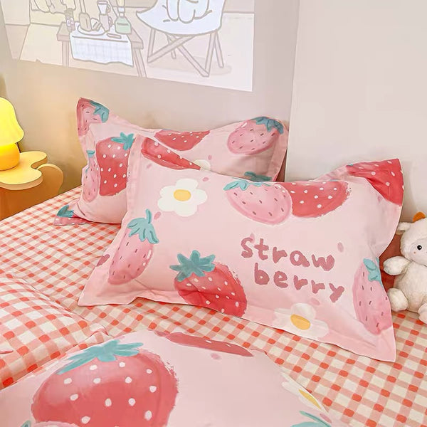 Cute Strawberry Bedding Set
