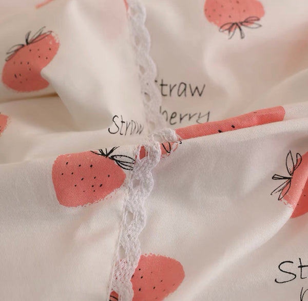Little Strawberry Bedding Set