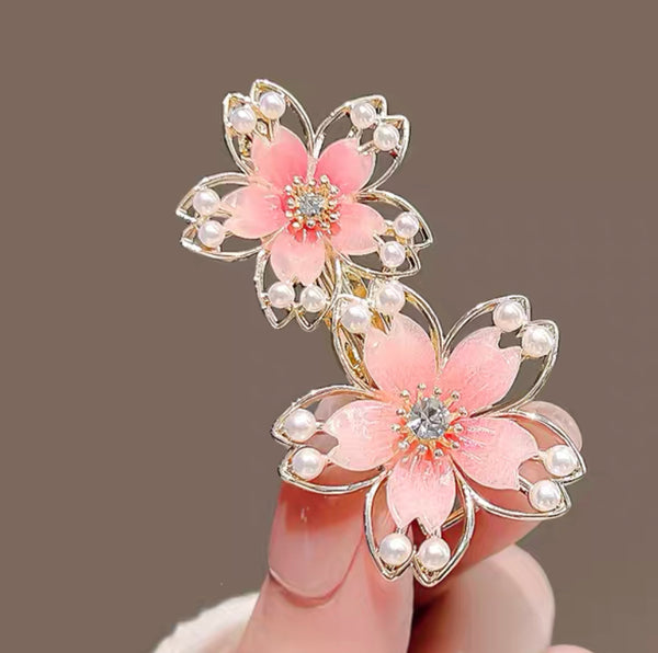 Sweet Sakura Hair Clips