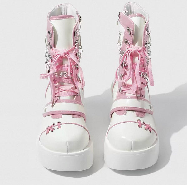 Fashion Style Shoes