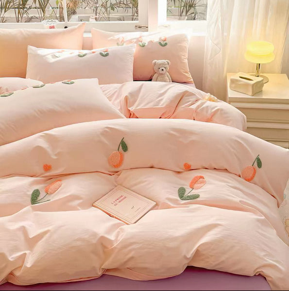 Cute Tulip Bedding Set