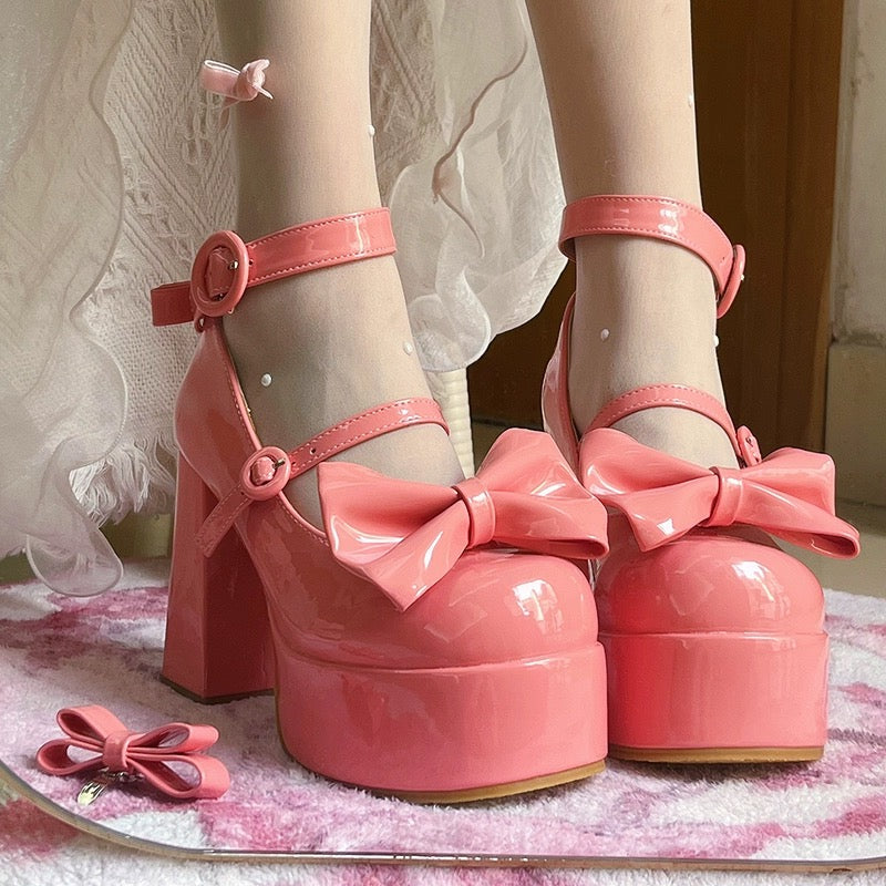 Discover Slip On Sandals For Women Online | MISS LOLA