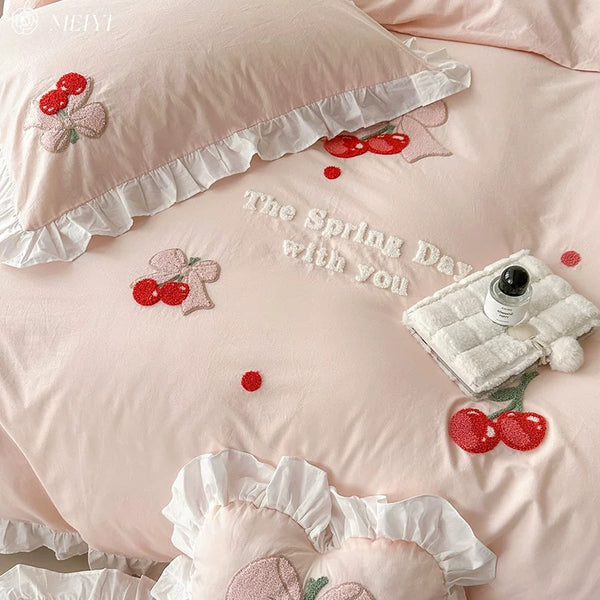 Sweet Cherry Bedding Set