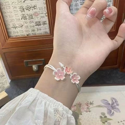 Sweet Sakura Bracelet