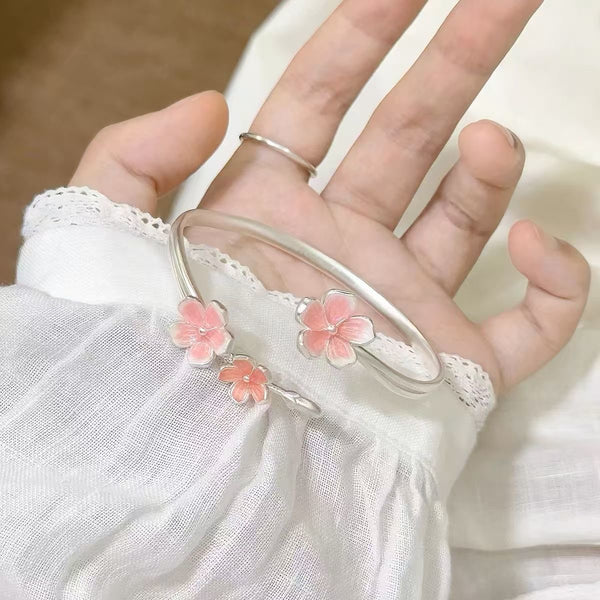 Sweet Sakura Bracelet