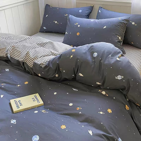 Cute Printed Bedding Set