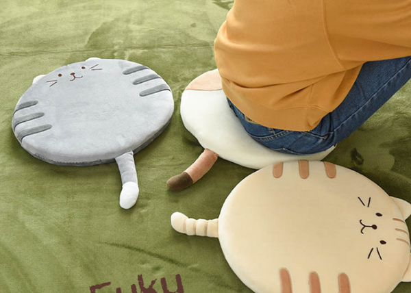 Kawaii Cat Cushion