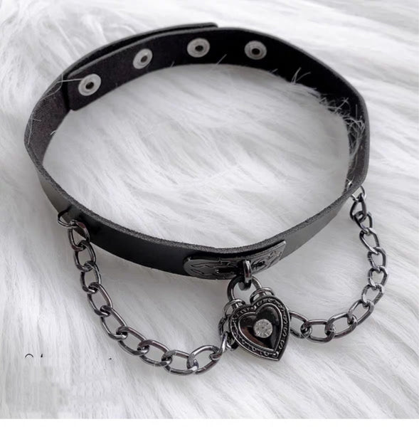 Harajuku Love Choker