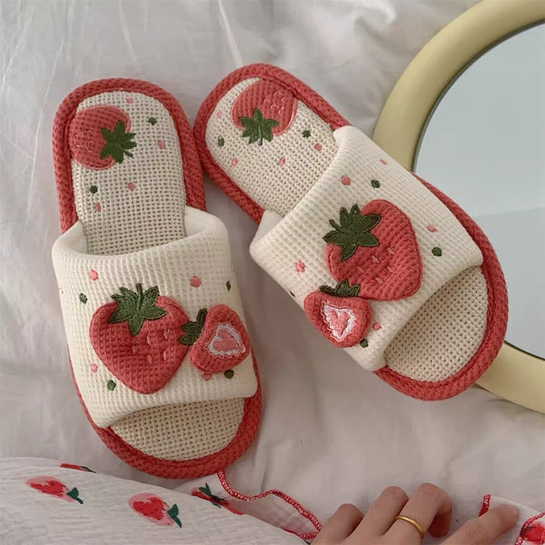 Cute Strawberry Slippers