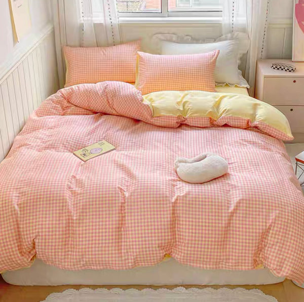 Cute Plaid Bedding Set