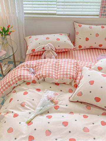 Strawberry Bedding Set