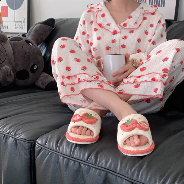 Cute Strawberry Slippers