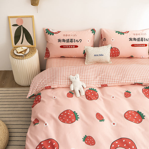 Fresh Strawberry Bedding Set