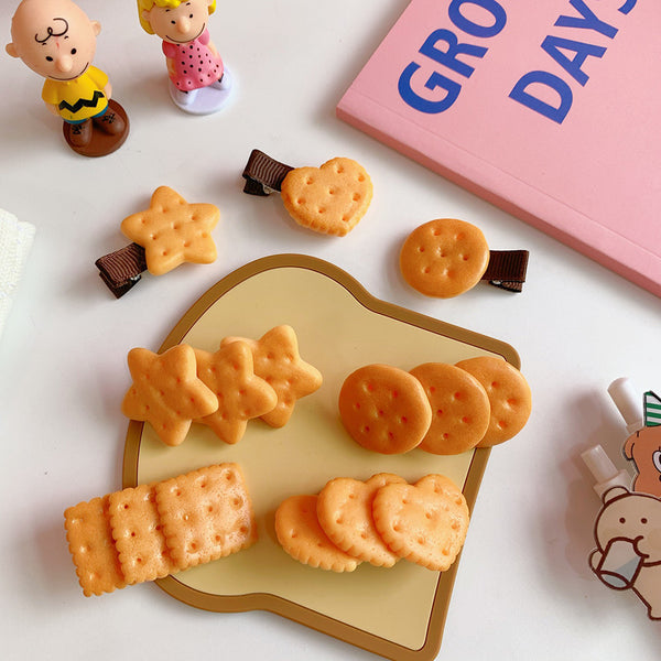 Biscuits Hair Clips