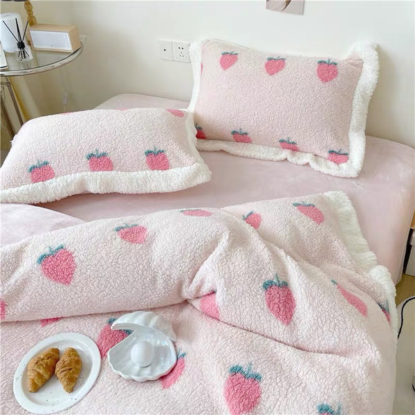 Soft Peaches Bedding Set