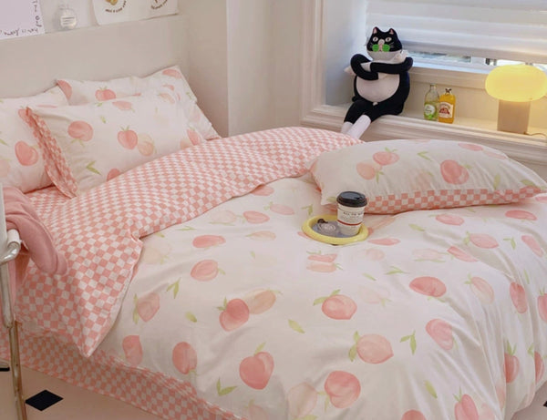 Cute Peaches Bedding Set