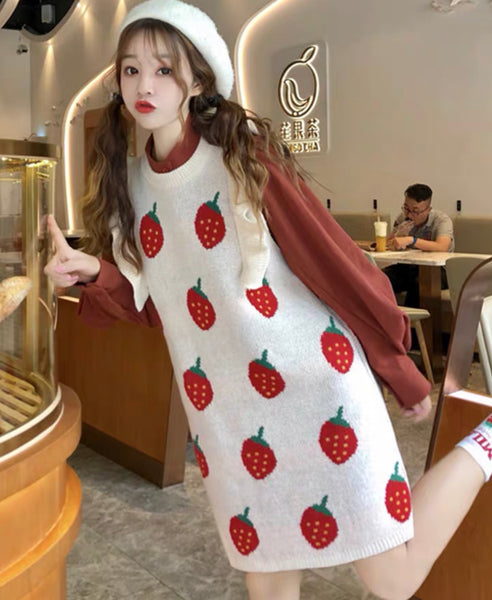 Kawaii Strawberry Knitted Vest Skirt